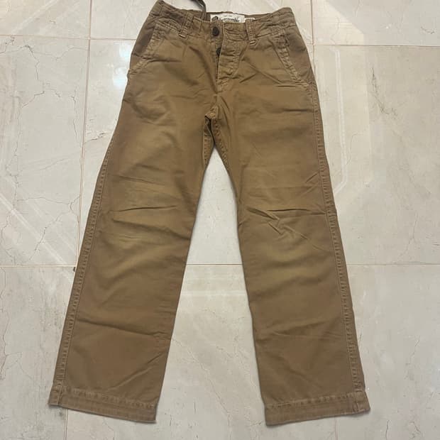 아베크롬비 앤 핏치 - Abercrombie & Fitch