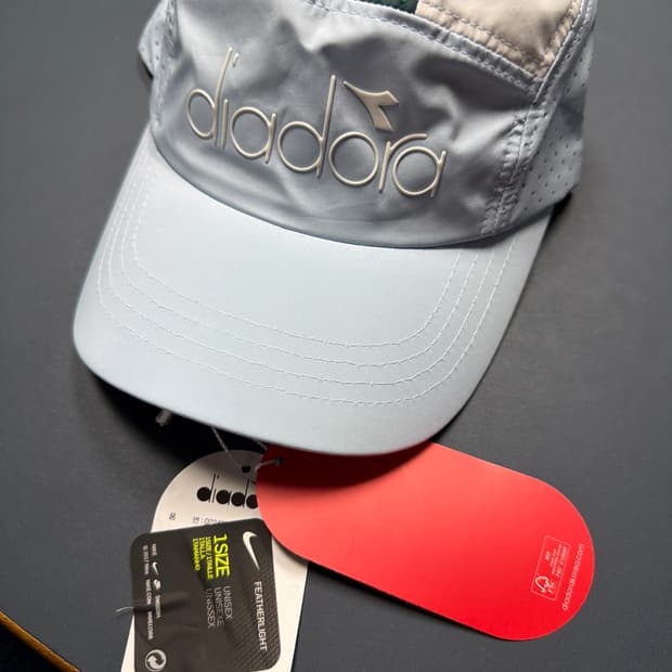 디아도라 윌슨 까스텔바작 데상트 테일러메이드 모자