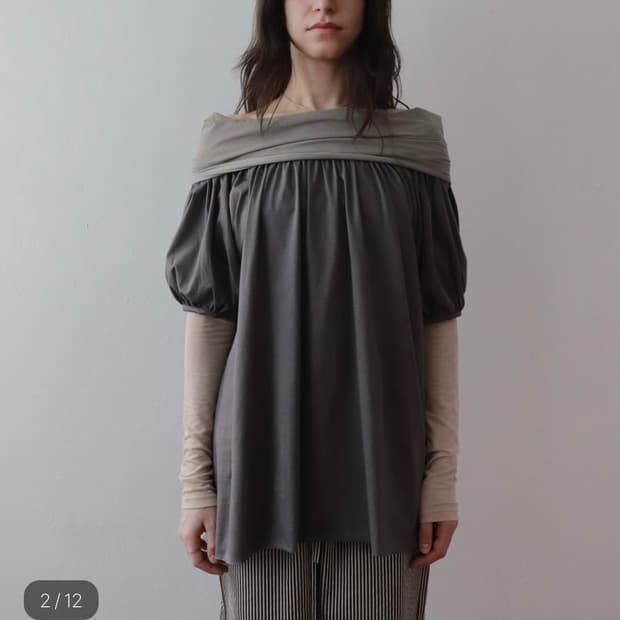 amorshaee back ribbon top grey