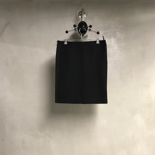 프라다 스커트 블랙 42