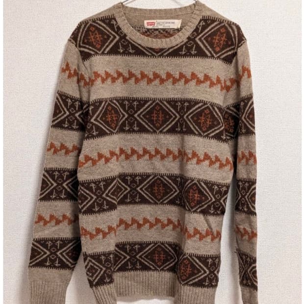 리바이스 나바호 니트 판매합니다