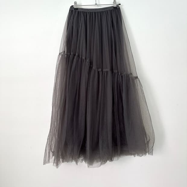 GRL frill sha long skirt / charcoal