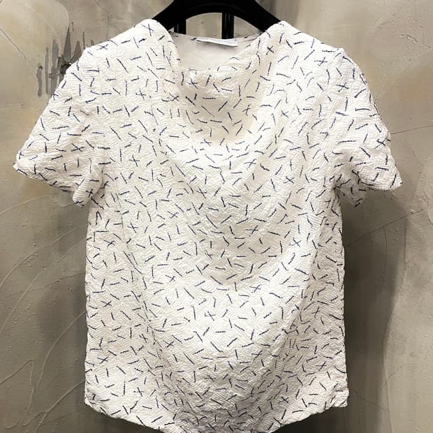 JW Anderson 쭈글이 스티칭 반팔 블라우스 55