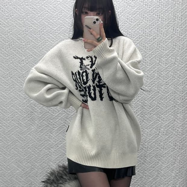 아조바이아조 스트릿 펑크 고딕 레터링 울 니트 L C10175