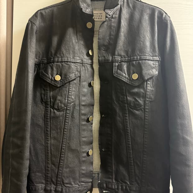 마틴 마르지엘라 아티저널 페인트 자켓