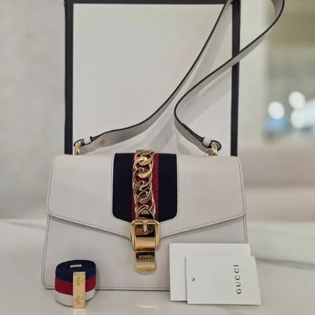 [정품,정가300] 구찌 웹 스트라이프 금장 레더 스몰 숄더백
