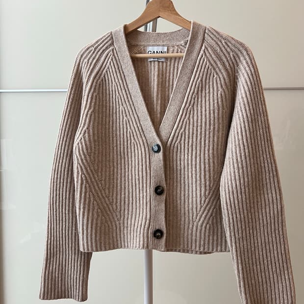 가니 니트 가디건