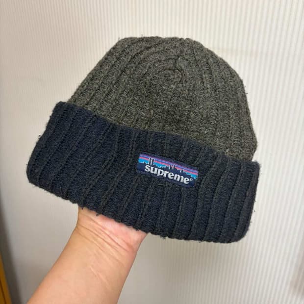 슈프림 파타고니아 패러디 비니