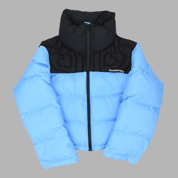 더뮤지엄비지터 하트 스티치드 푸퍼 다운 재킷 스카이 블루 L