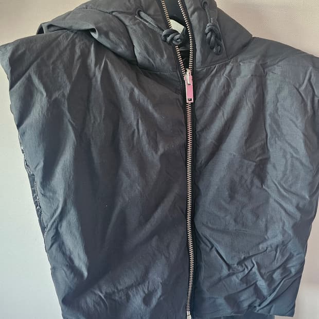 코스 패티드 기어