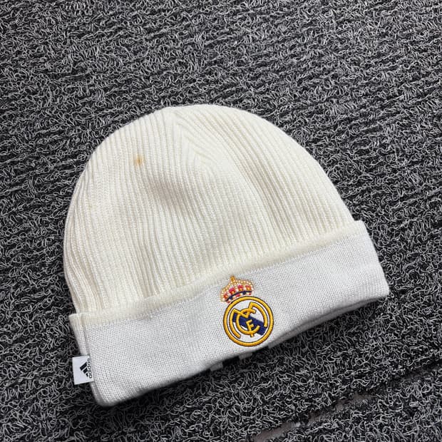 00s 아디다스 레알마드리드 레트로 숏 비니 2161