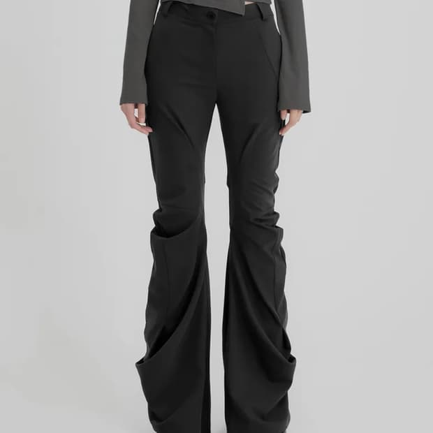 플레어업 드레이프 팬츠 블랙 1사이즈