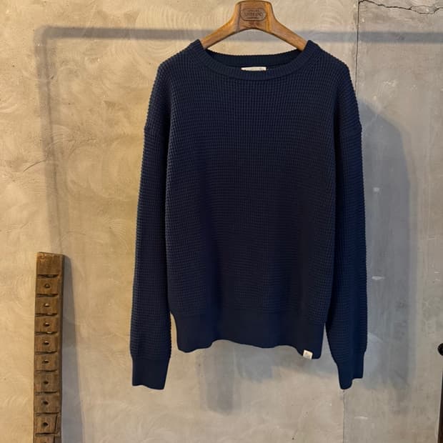 메르츠 비 슈바넨 니트 100