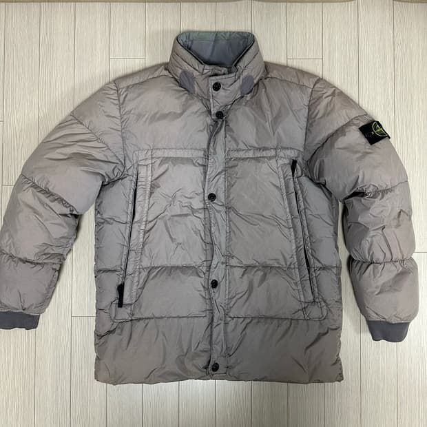 스톤아일랜드 패딩