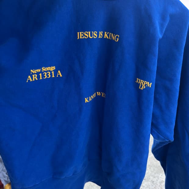 JIK VINYL AlBUM CREWNECK