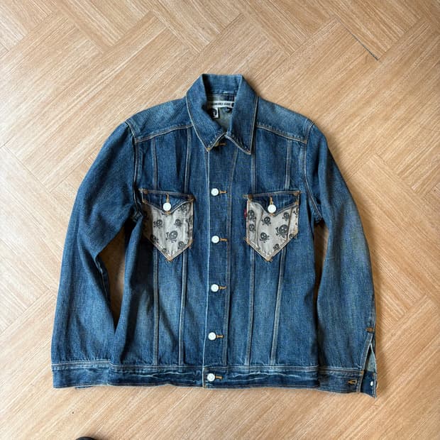 Levis  bone Denim Jaket