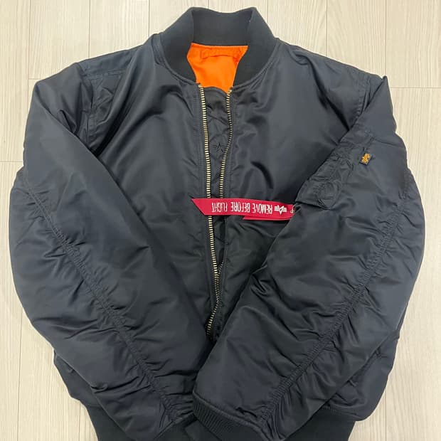 알파인더스트리 ma-1 블랙 (core fit)