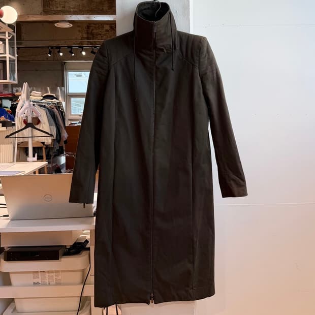 하이더 아커만 12fw 카키브라운 하이넥 집업 롱 코트