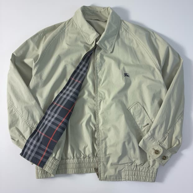 Burberry  버버리 90,s 자수 블루종 자켓