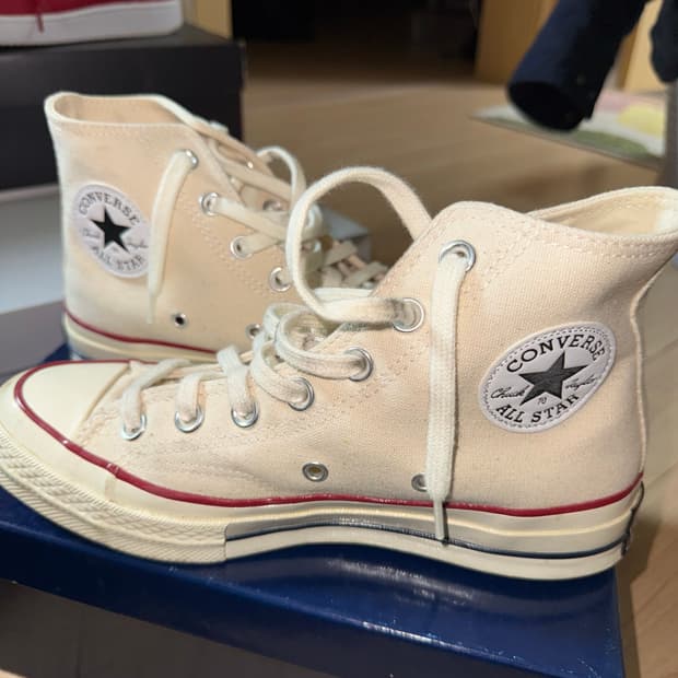 컨버스 척 70 하이 아이보리 사이즈 240