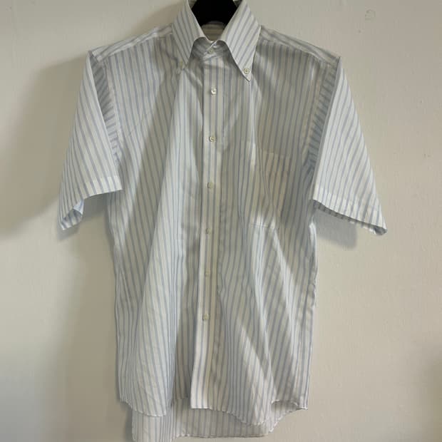 VANSPORTS 스포츠 프레피 스트라이프 버튼다운 셔츠