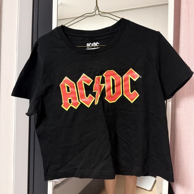 ACDC 락 밴드 티셔츠 (새상품)