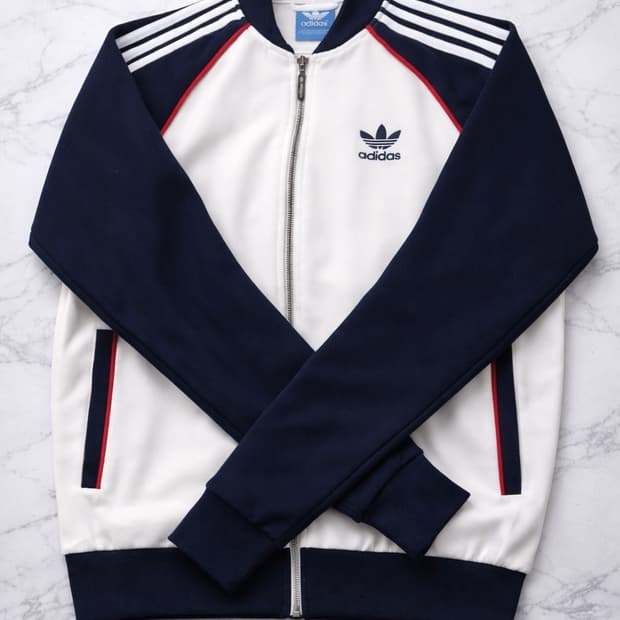 아디다스 트랙탑