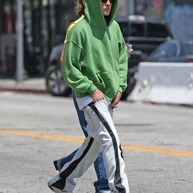 아킴보 후디 시그널 그린