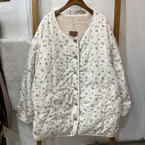 (리버시블) 플라워 퀼팅 & 양털 뽀글이 자켓