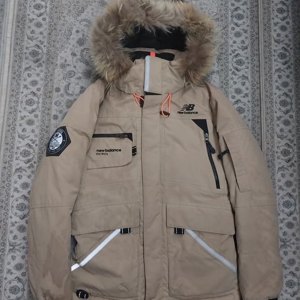 뉴발란스 패트롤 숏패딩 M