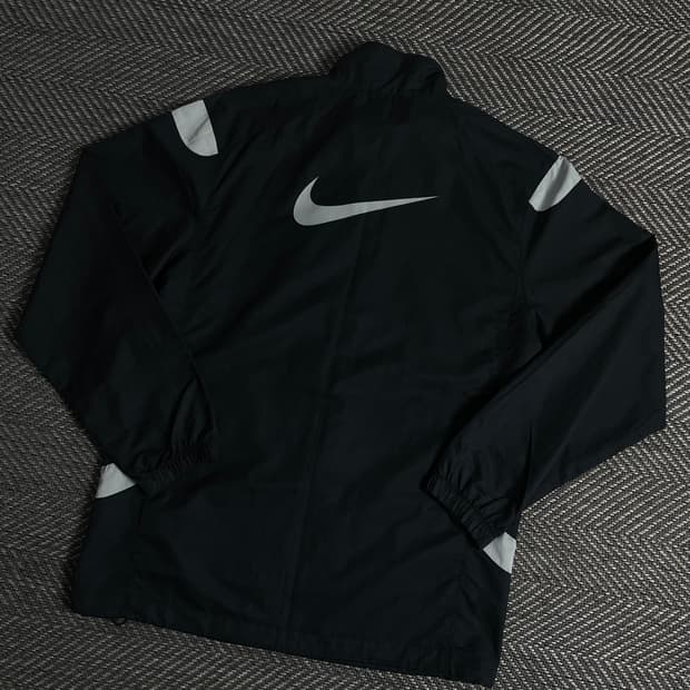 나이키 올드스쿨 빅스우시 로고 배색 바람막이y 3526