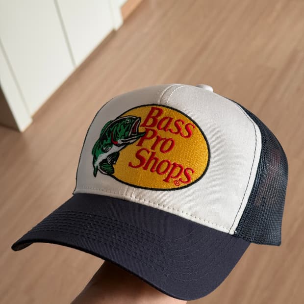 배스프로샵 트러커(매시) 캡 네이비