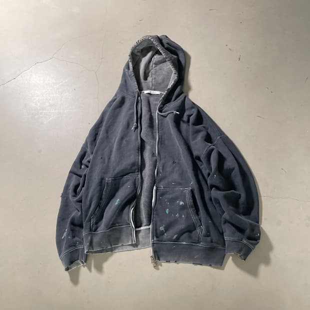 저널스탠다드 TRISECT 데미지 집업 후디