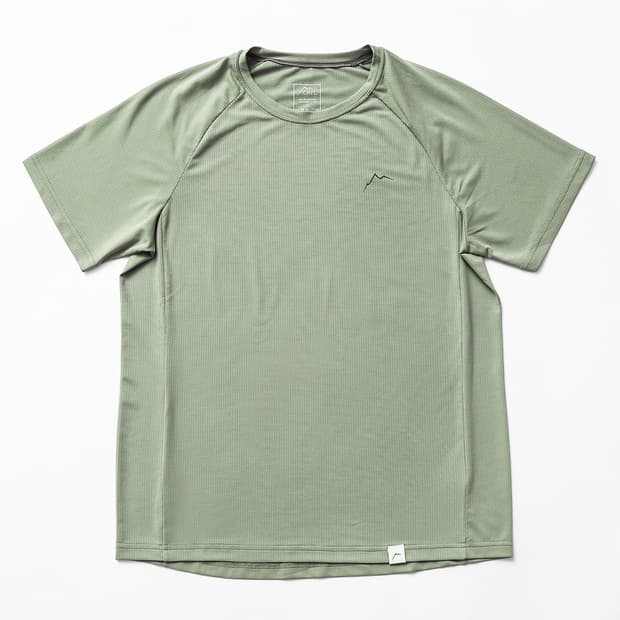 케일 CAYL logo air short sleeve 스톤 L 팝니다