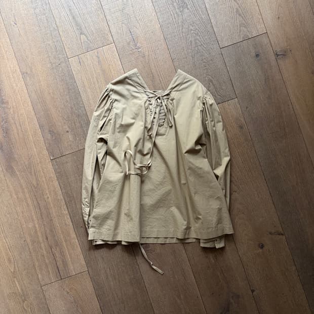 Corset Detail Shirring Puff Blouse