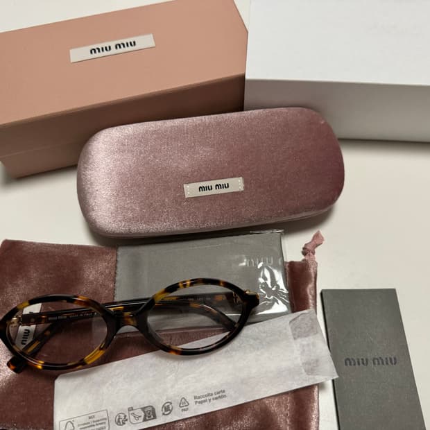 미우미우 리가드 호피안경