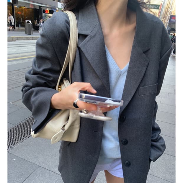 메이비베이비 자켓 판매해요