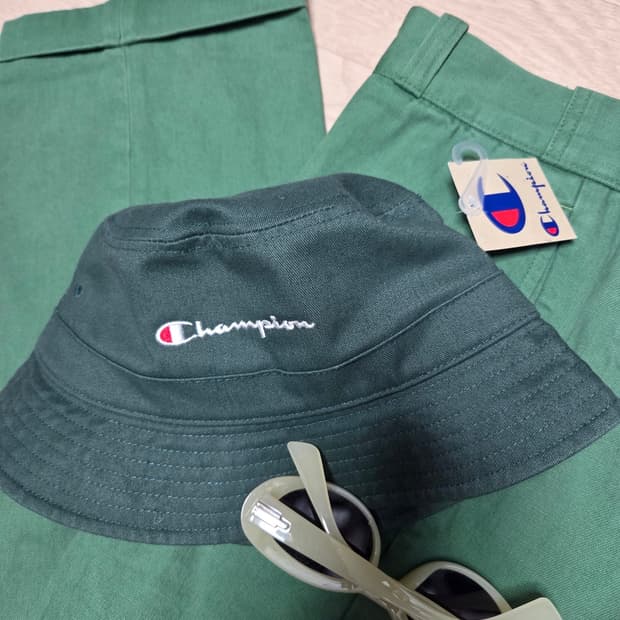 (새상품)챔피온 버킷햇 모자 벙거지 
