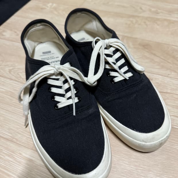 [260] 그라퍼리즈 차콜 에크루