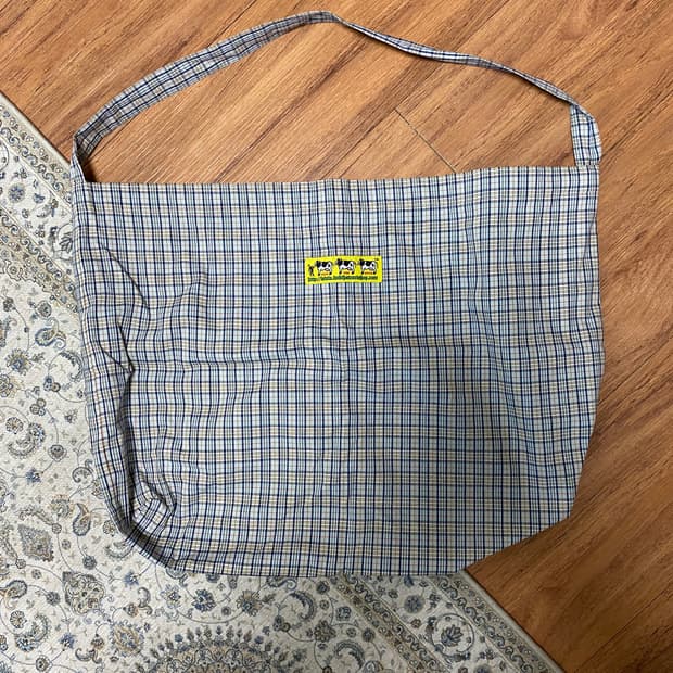 Fuckthatnerdshop 체크 토트백