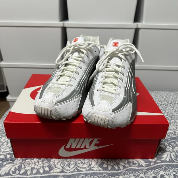 나이키 샥스 R4 화이트실버 W285 정리합니다!!