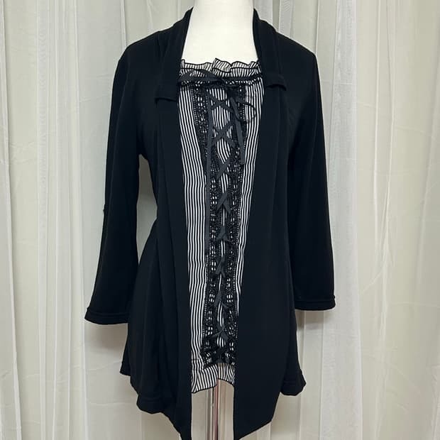 공겜여주 레이어드 리본 아일렛 탑 고딕 고스 긱시크