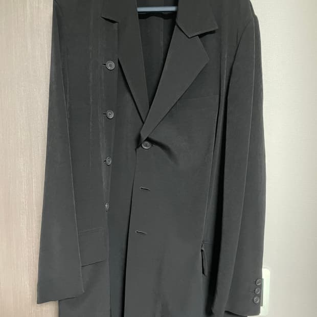 요지 야마모토 어시메트릭 단추 블랙 자켓