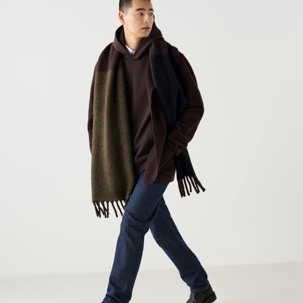 유니클로c 슬림핏진 블루 29