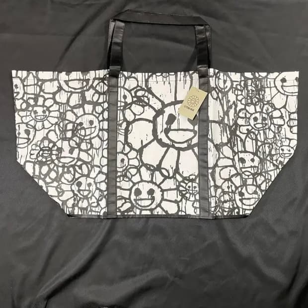 매드사키 무라카미 타카시 오마쥬 플라워 토트백