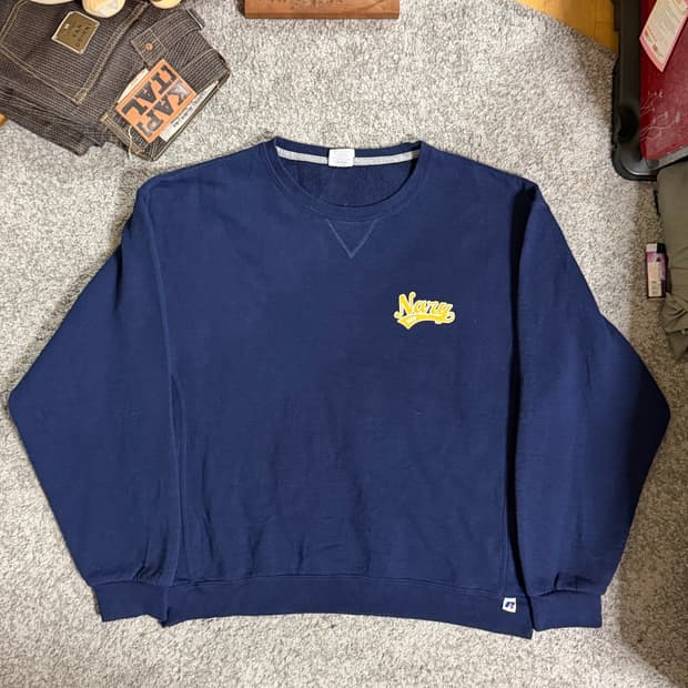 러셀 Navy 스웻셔츠