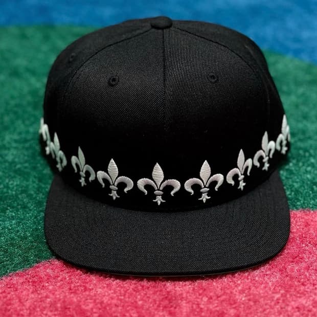 블랙 스케일 Fleur 스냅백