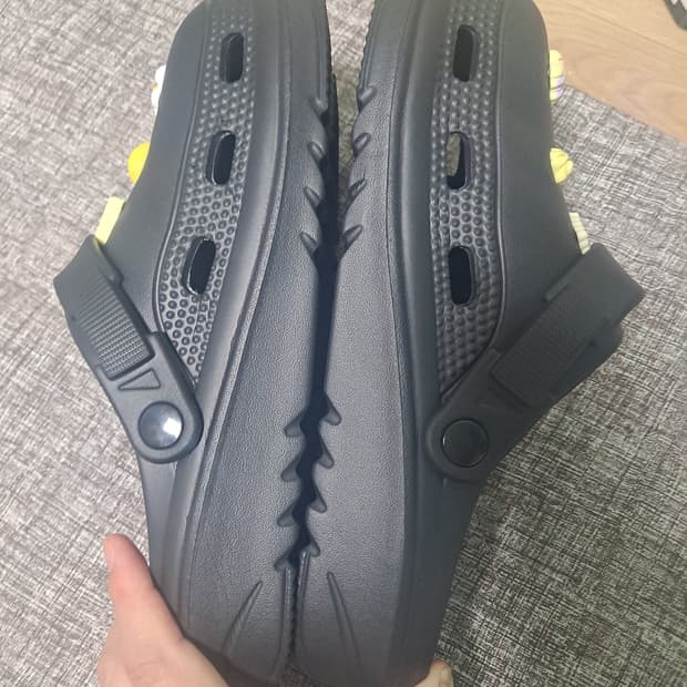 새상품입니다 남자샌들 슬리퍼 