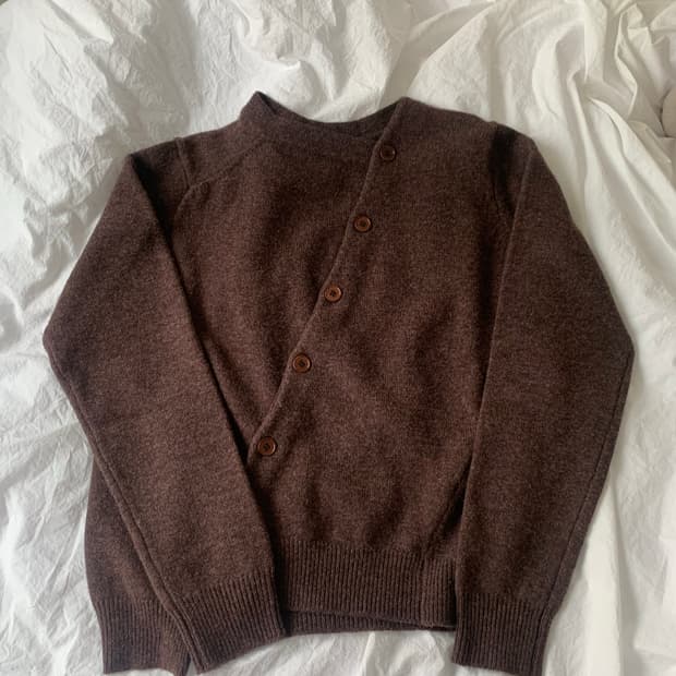 ee 누마레 투웨이 가디건