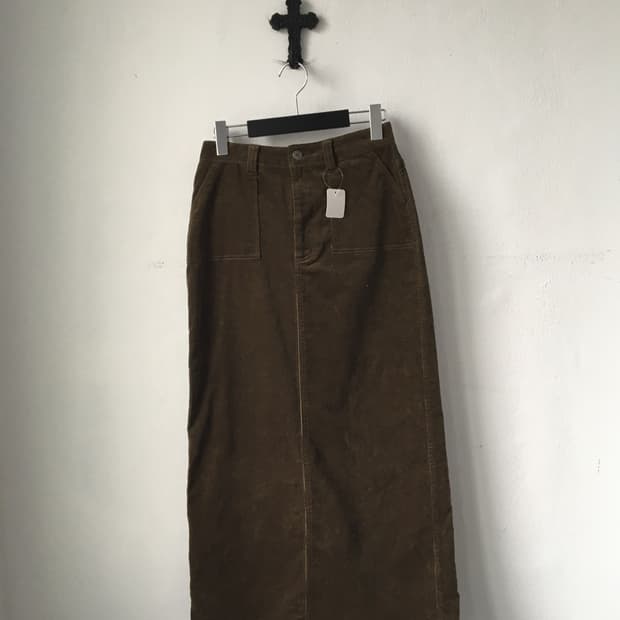 Corduroy skirt